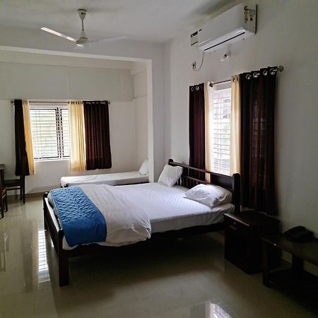 Hotel Blue Rays Bainduru المظهر الخارجي الصورة