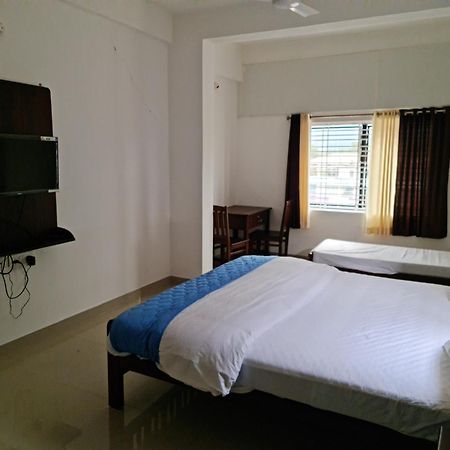 Hotel Blue Rays Bainduru المظهر الخارجي الصورة